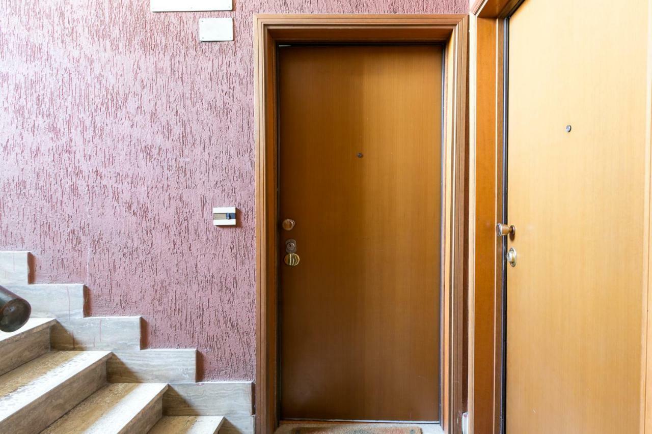 Bed and Breakfast Vacanze Romane Экстерьер фото