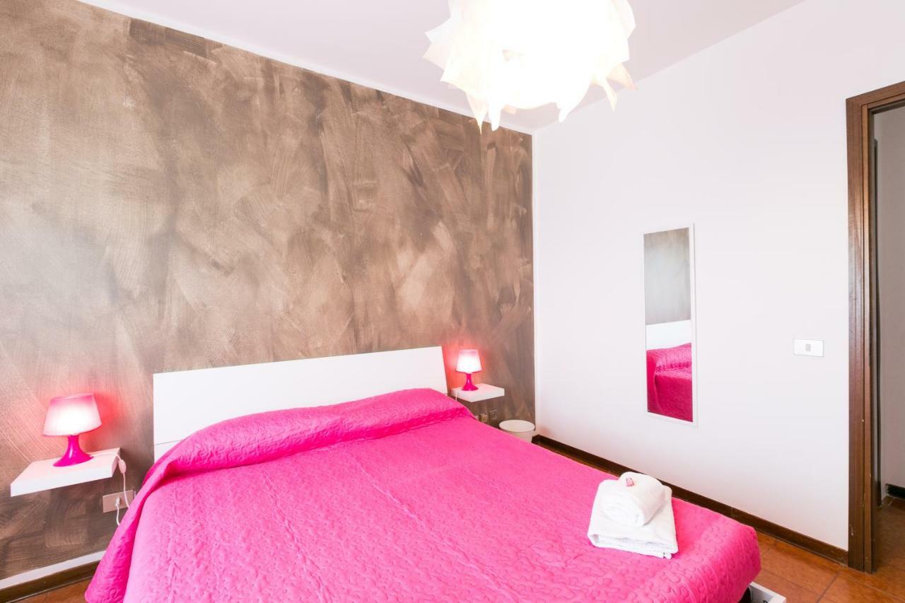 Bed and Breakfast Vacanze Romane Экстерьер фото